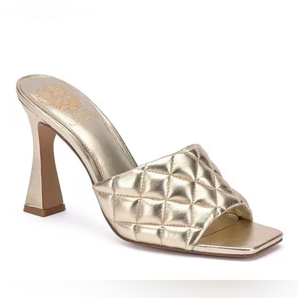 Vince Camuto Shoes - NWOB VINCE CAMUTO Reselm Quilted Band Leather Dress Sandals gold 7 1/5